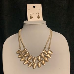Gold leaf necklace and earring set.